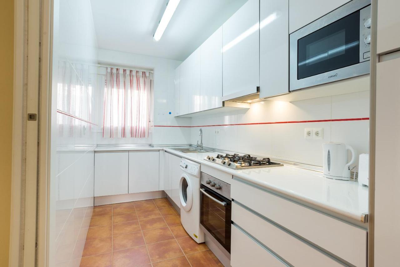 Alferez II By Ele Apartments Малага Екстериор снимка